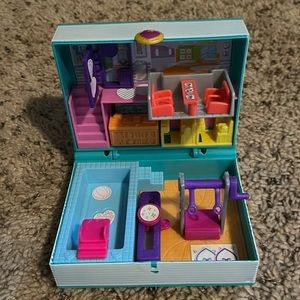 Polly Pocket Pocket World Mini Middle School